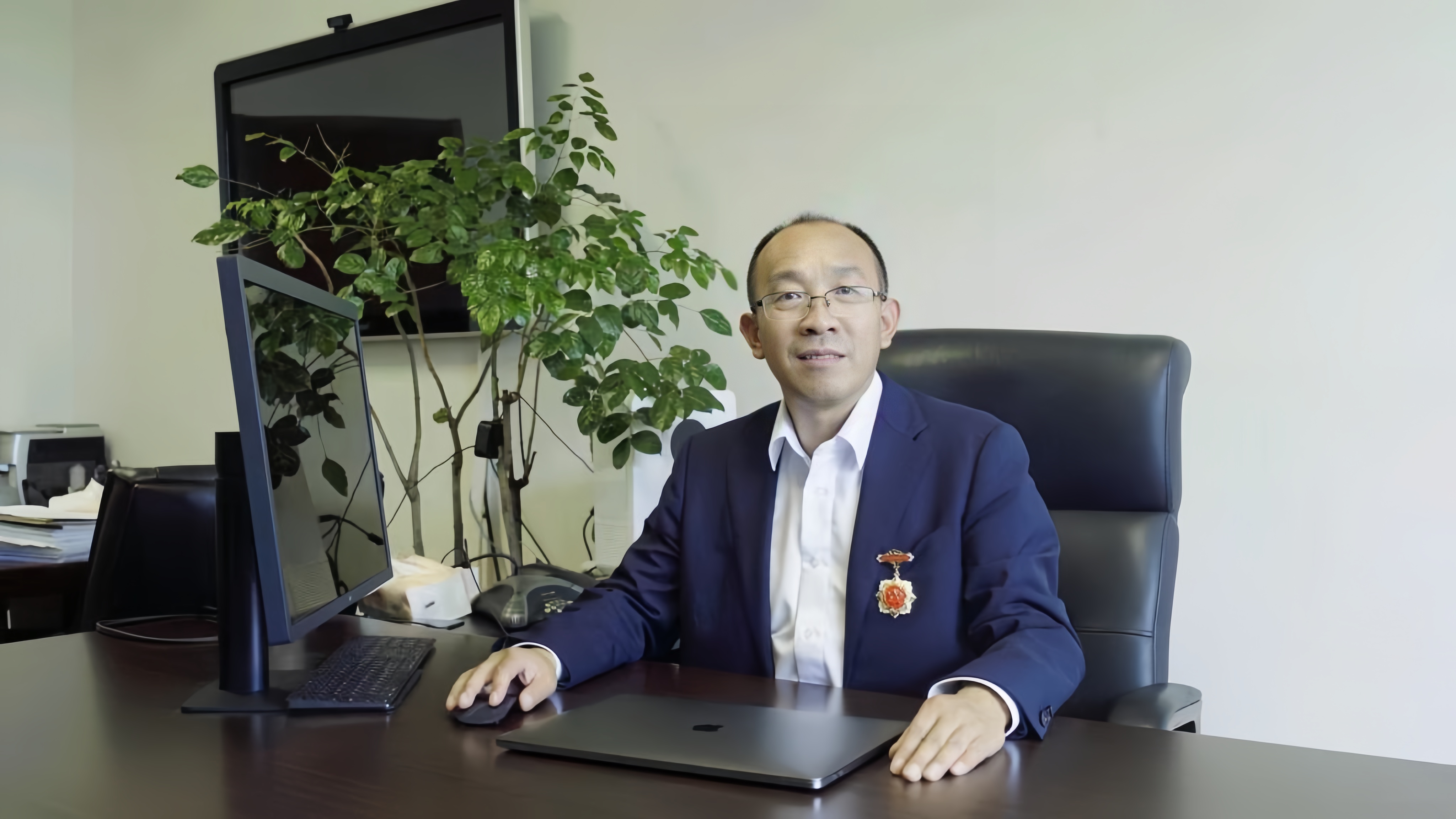 米兰买球创新论坛第一千四百八十五讲：金属-有机限域结构可控组装与拟酶催化