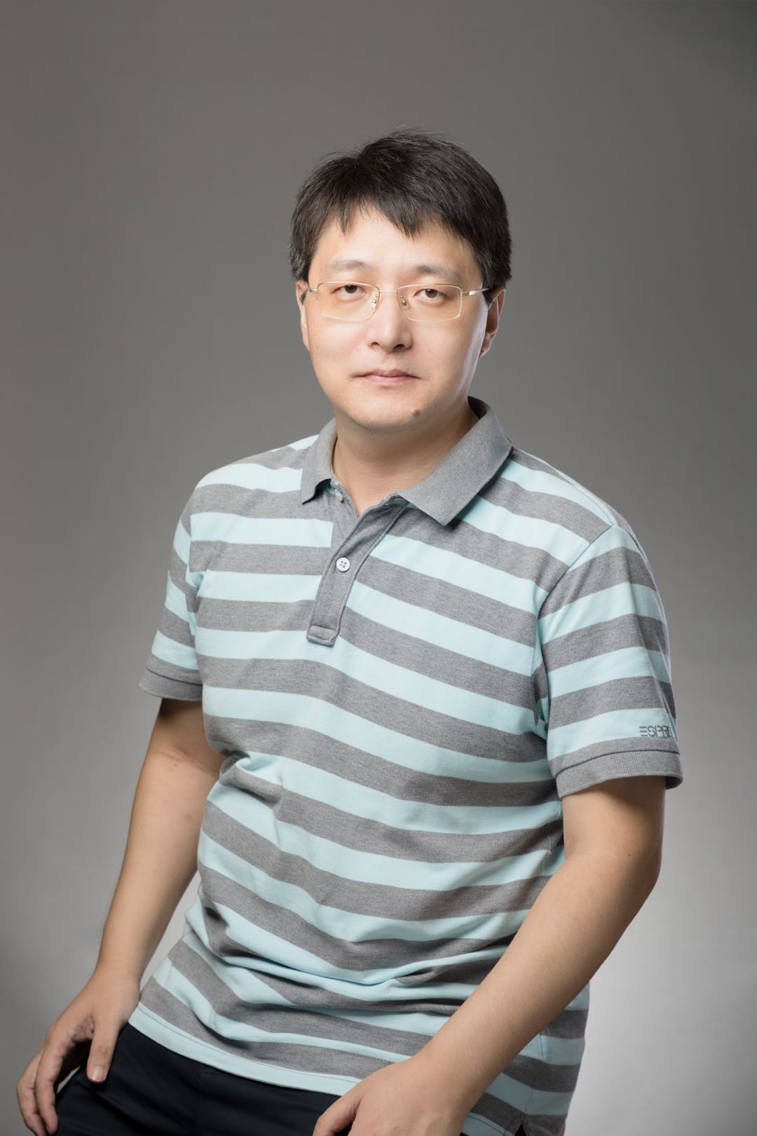 米兰买球创新论坛第九百五十七讲：Searching New Phenomenon in Uniformly Hyperbolic Systems