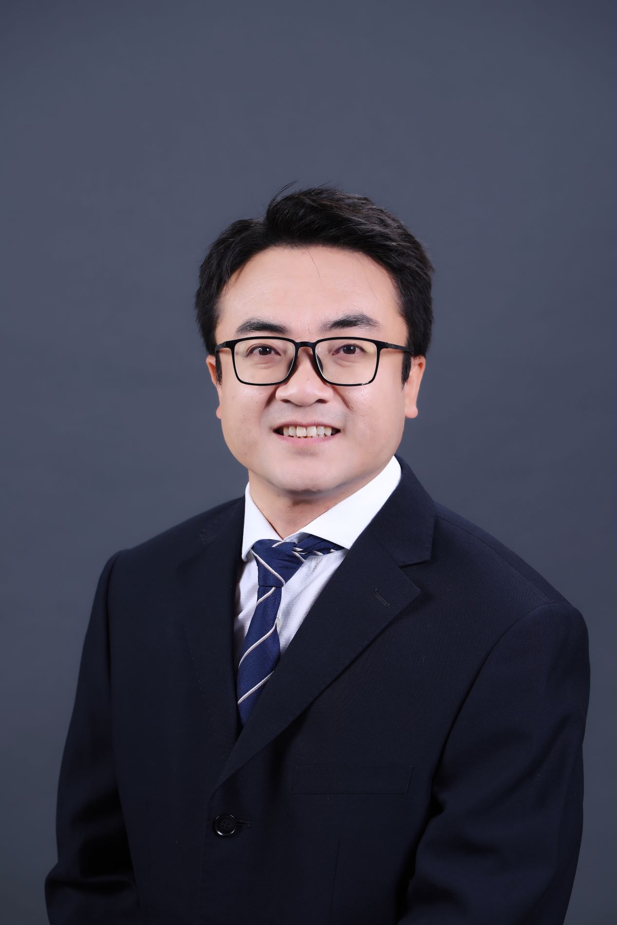 米兰买球创新论坛第一千九百零一讲：Deep learning method for very high dimensional parabolic PDEs and HJB equations 