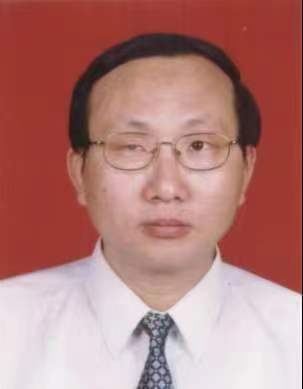 米兰买球创新论坛第一千四百一十五讲：高性能铂合金纳米线燃料电池催化剂的研究
