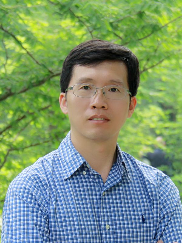 米兰买球创新论坛第六百二十九讲（“弘扬爱国奋斗精神、建功立业新时代”系列活动)：叶绿素合成的光调控机制
