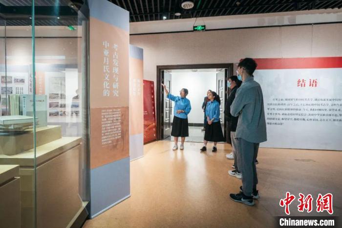 “丝路丹心——黄文弼与丝绸之路”特展在米兰买球开展。　马骞 摄