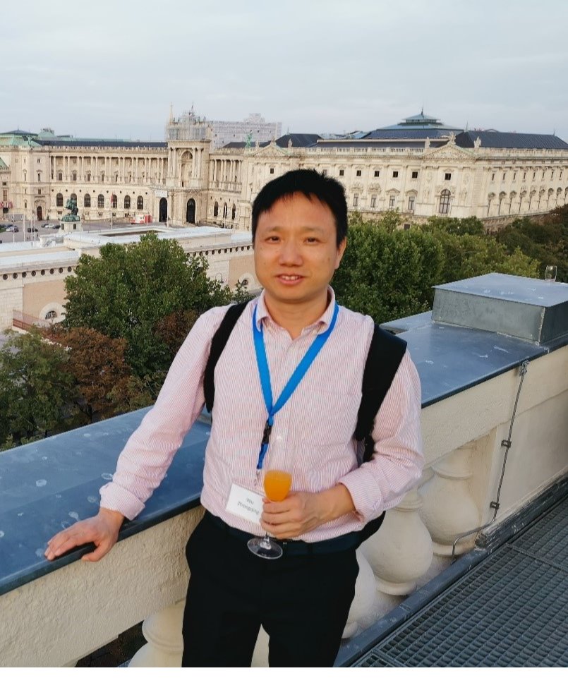 米兰买球创新论坛第一千八百八十九讲：用水诱导的地幔反转遨游太古宙