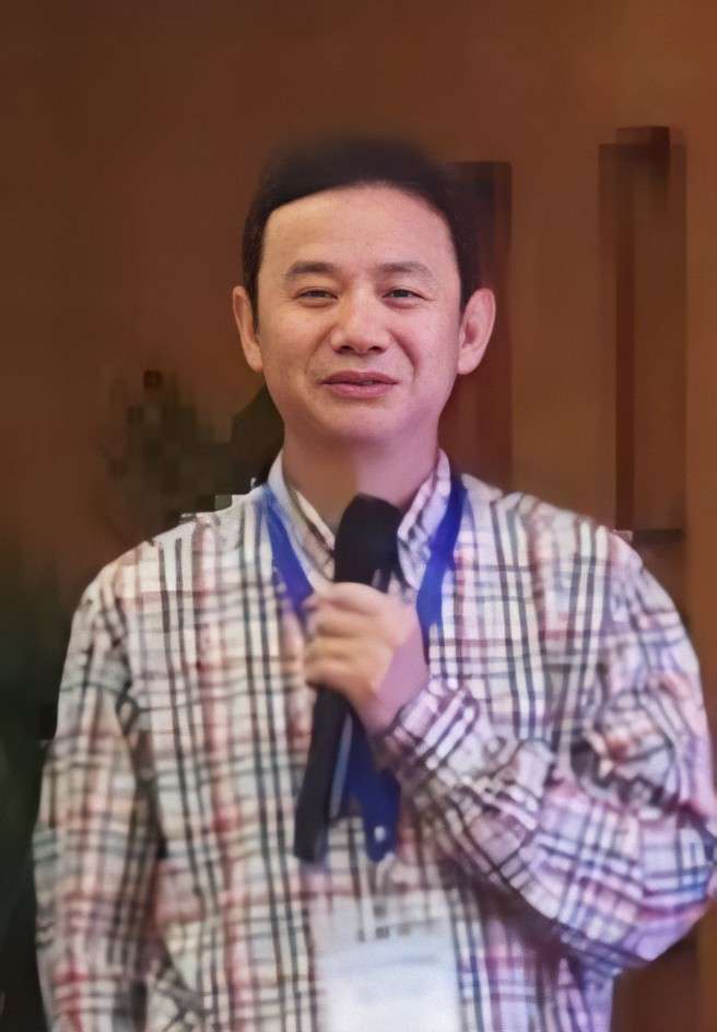 米兰买球创新论坛第九百五十四讲： Entropy and Emergency of topological Dynamical Systems 