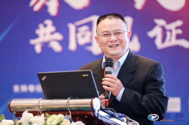 米兰买球创新论坛第一千八百零八讲：精准合成导向的天然产物全合成：从基础研究到产业应用